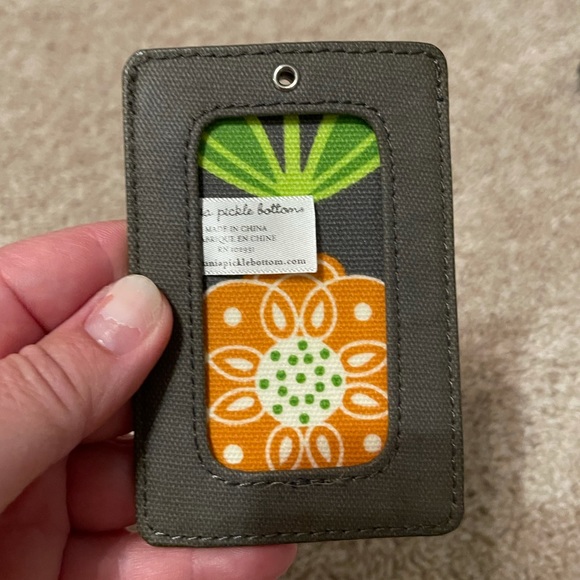 Petunia Pickle Bottom Wistful Weekender Diaper Bag in Adoring Autumn - Picture 15 of 16